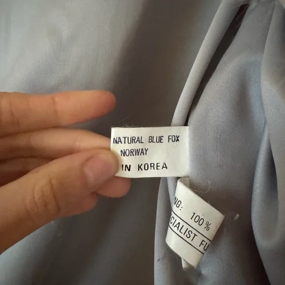 100% Fox Fur Coat - Picture 8 of 10